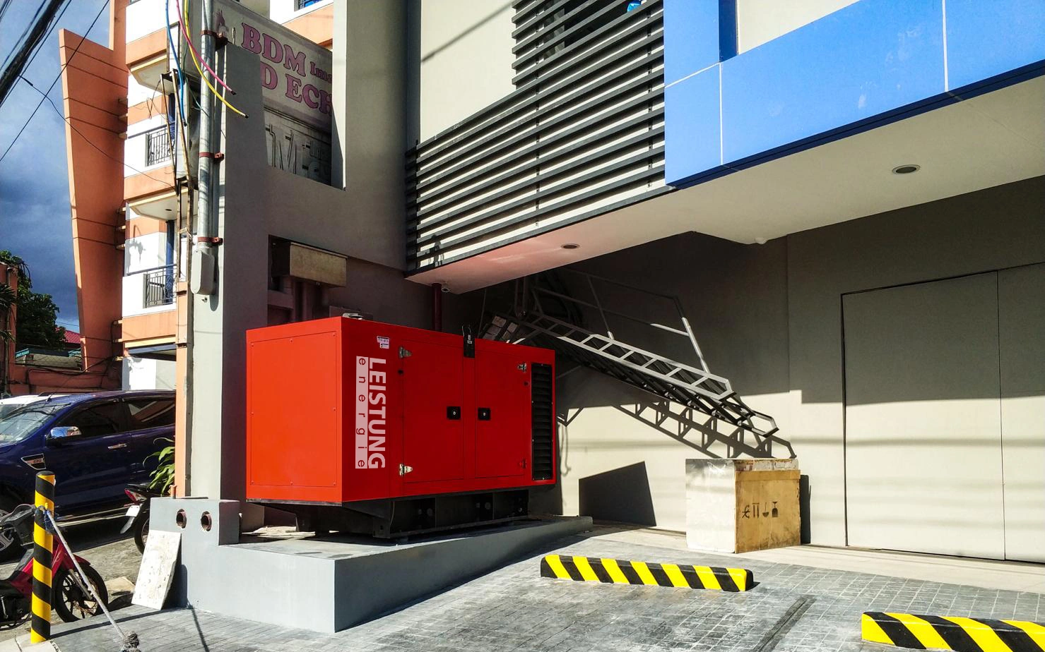 Leistung Energie genset at a bank project in Philippines.