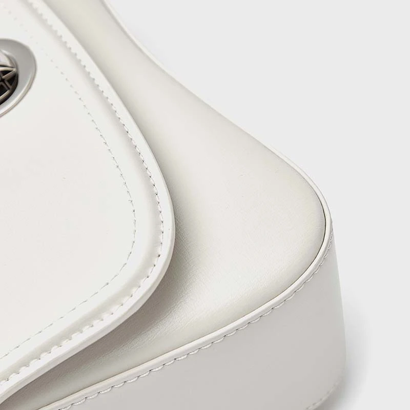 small fashion shoulder bag