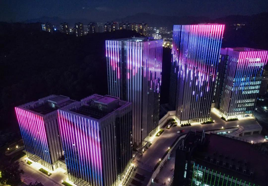 Headquarters Economic Zone - Shone's 35x39 LED linear lights