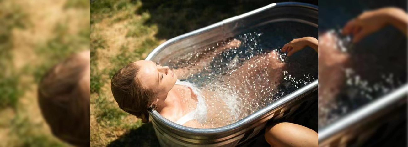 The Arctic Spa: Combining Ice Bathing with Other Spa Treatments