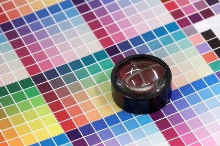 What are the advantages of uv ink in the offset printing industry?