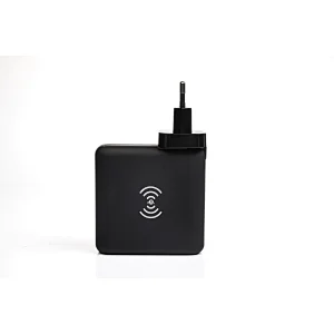 8000mAh Power Bank with Wireless Charger and Worldwide Travel Charger