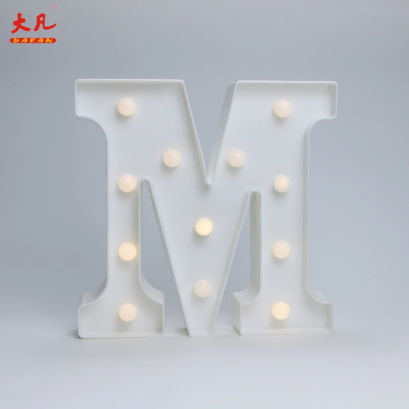 M热卖led灯圣诞灯led塑料灯立方字母板字母