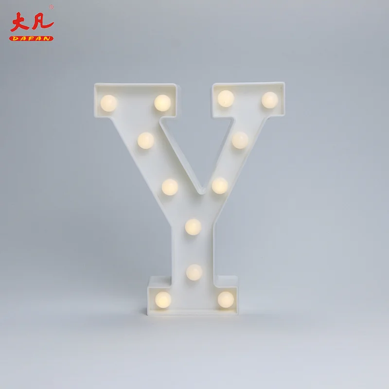 Y led灯电池字母饰品灯装饰灯3d字母标牌亚克力led灯字母