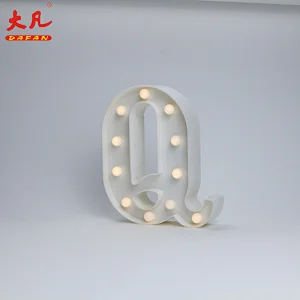 Q字母板灯led字母led节日灯圣诞节装饰节日灯塑料舱壁灯