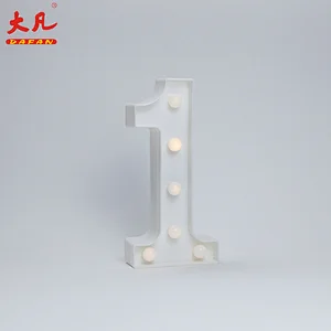 1形状LED字母灯塑料字母灯标志为所有节日，婚礼，党装饰夜灯