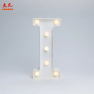 I圣诞节led灯室光环与字母设计塑料灯3d led字母标志