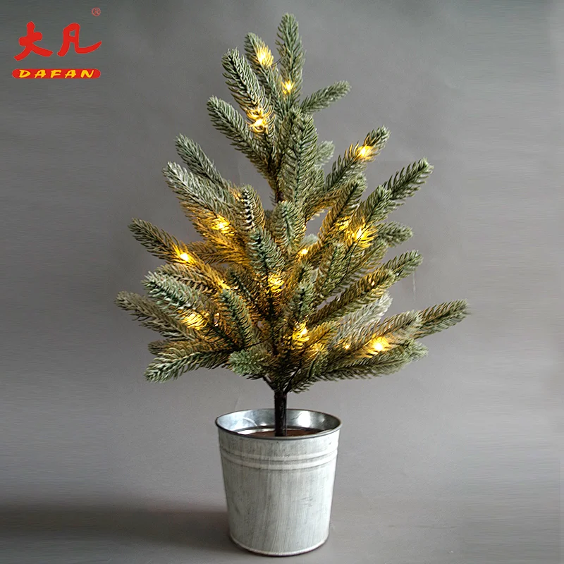 2018 New Products Christmas Indoor Decoration Branch Led snowy pine Tree Lights for Christmas decoration