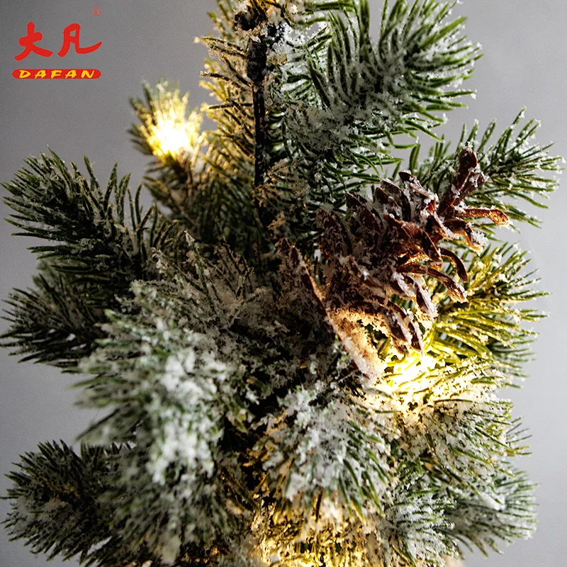 33cm装饰人造雪松树灯LED电池灯圣诞树灯