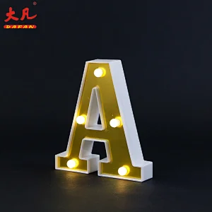 A 装饰字母灯电池操作led台灯字母灯