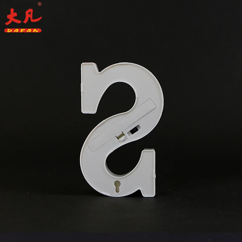 装饰Led巨型灯泡字母标志点亮字幕S字母为婚礼