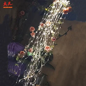 圣诞瀑布窗帘灯户外防水字符串led壁灯