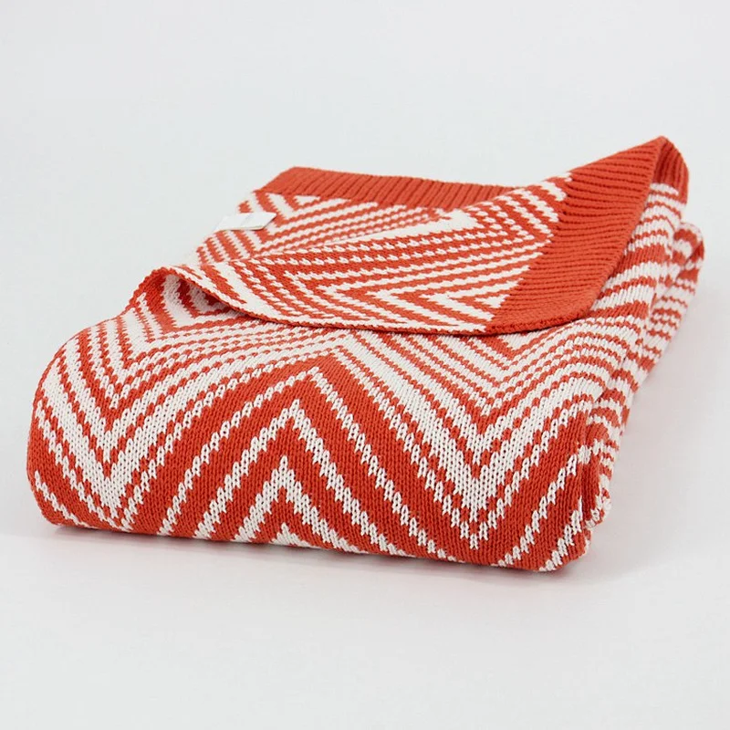 100%Acrylic China Red Zigzag Jacquard  Knitted Throw