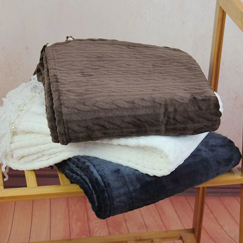 100% Polyester Soft Embossed Flannel Fleece Blanket