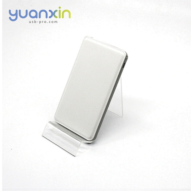 Portable Miniso Restaurant Mini Mobile Veger Power Bank Mobile Charger