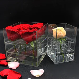 Naxilai Luxury Clear Acrylic Flower Box