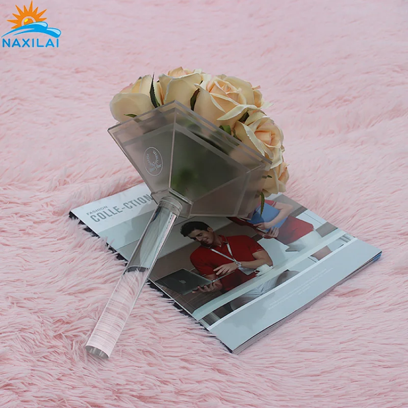 Naxilai Bouquet Holder Wedding