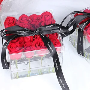 Naxilai 16 Holes Valentines Gift Plastic Rose Display Case