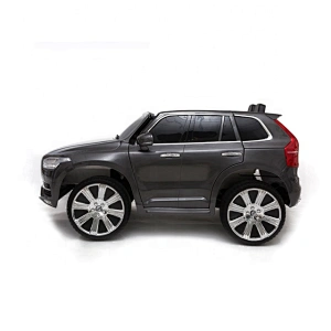 Volvo XC90 con licenza