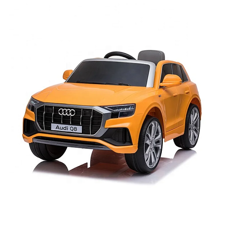 R/C Licensed Audi Q8