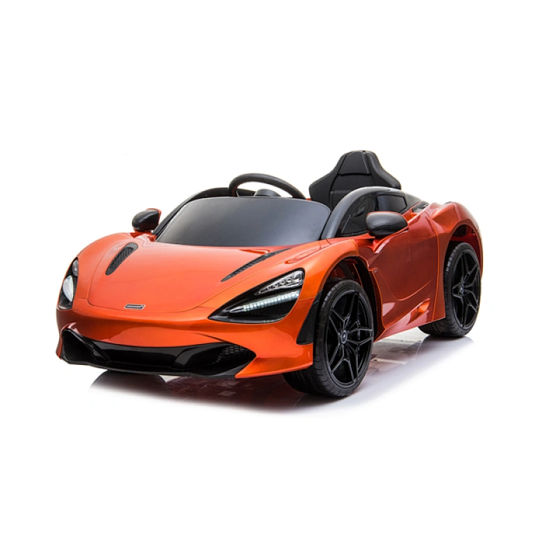 Mclaren 720S con licenza