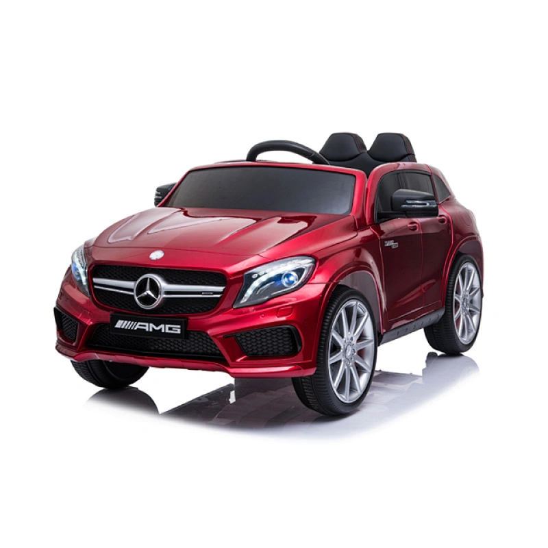Mercedes Benz AMG GLA45 con licencia
