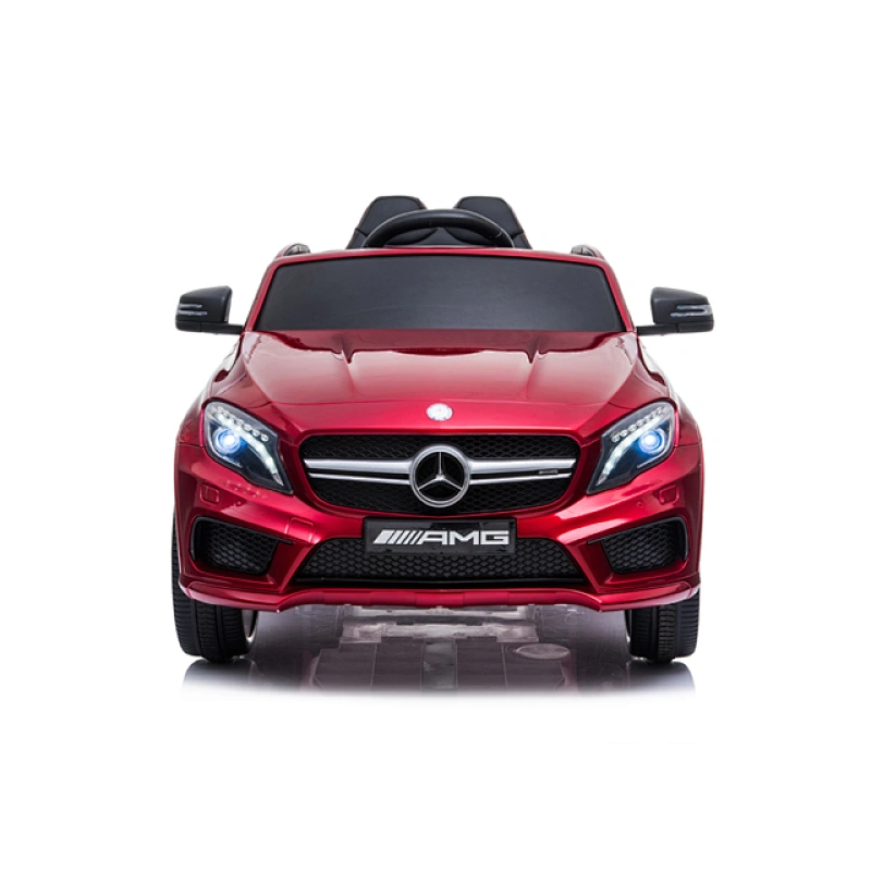 Mercedes Benz AMG GLA45 con licencia