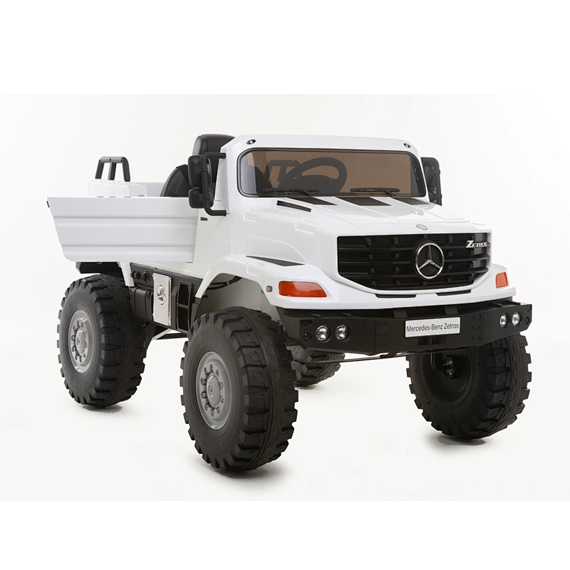 Benz Zetros con licencia