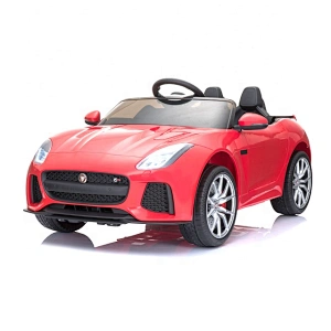 Jaguar F-TYPE SVR sous licence