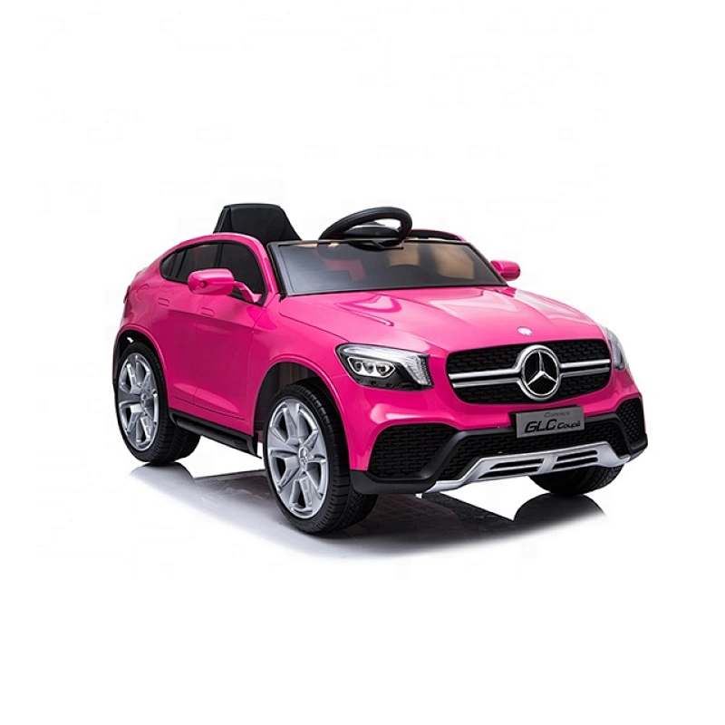Mercedes Ben con licenza 2020