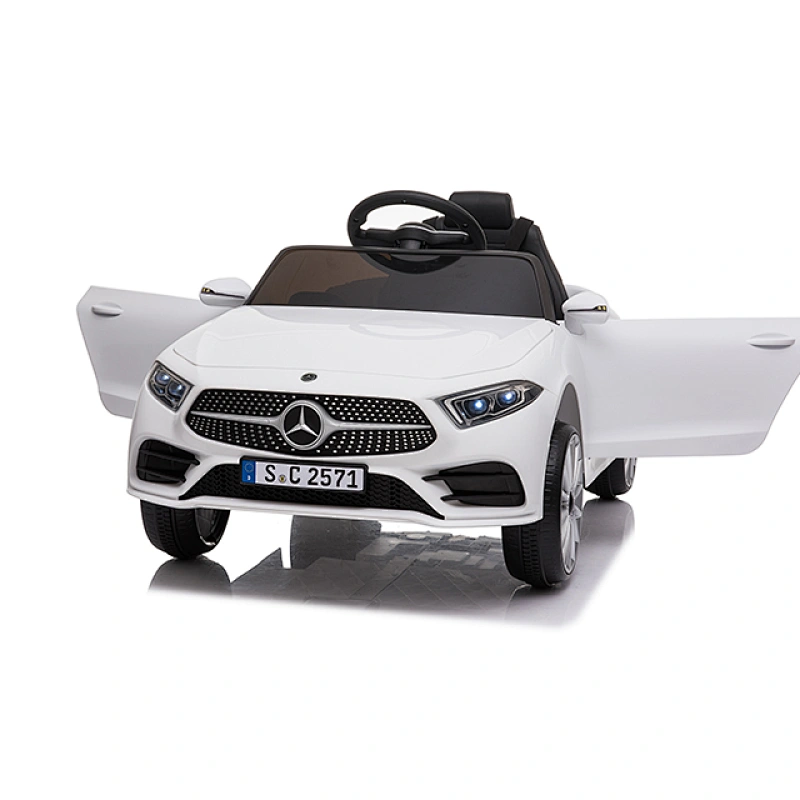 Mercedes Benz CLS350 sous licence