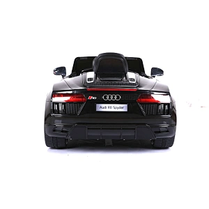 Audi R8 con licenza