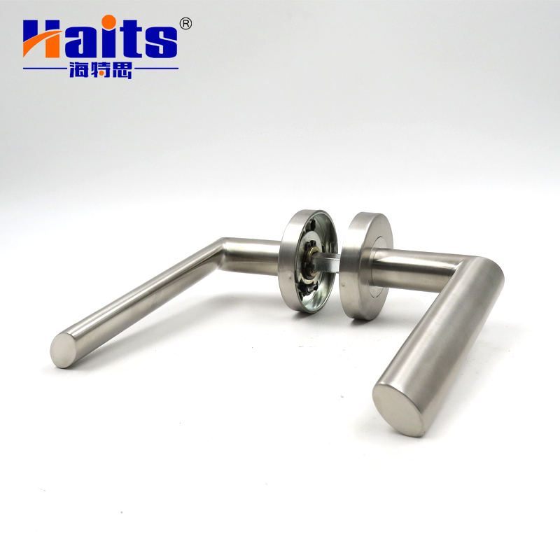 knob door handle