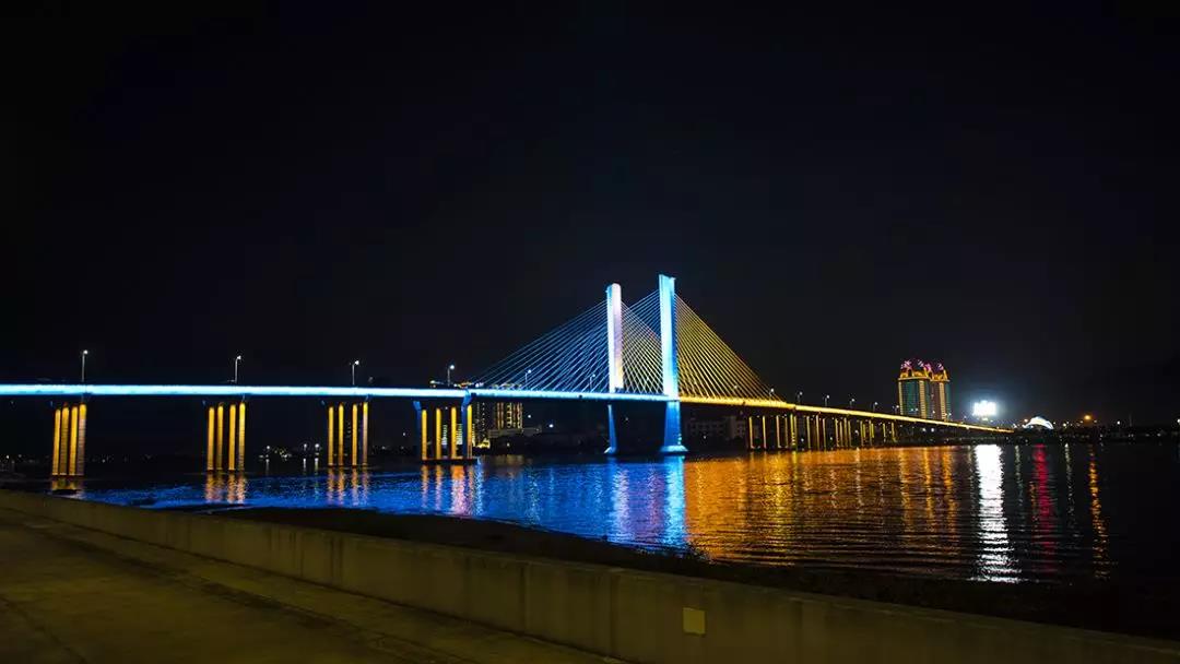 横琴大桥 - LED投光灯 - 先朗照明