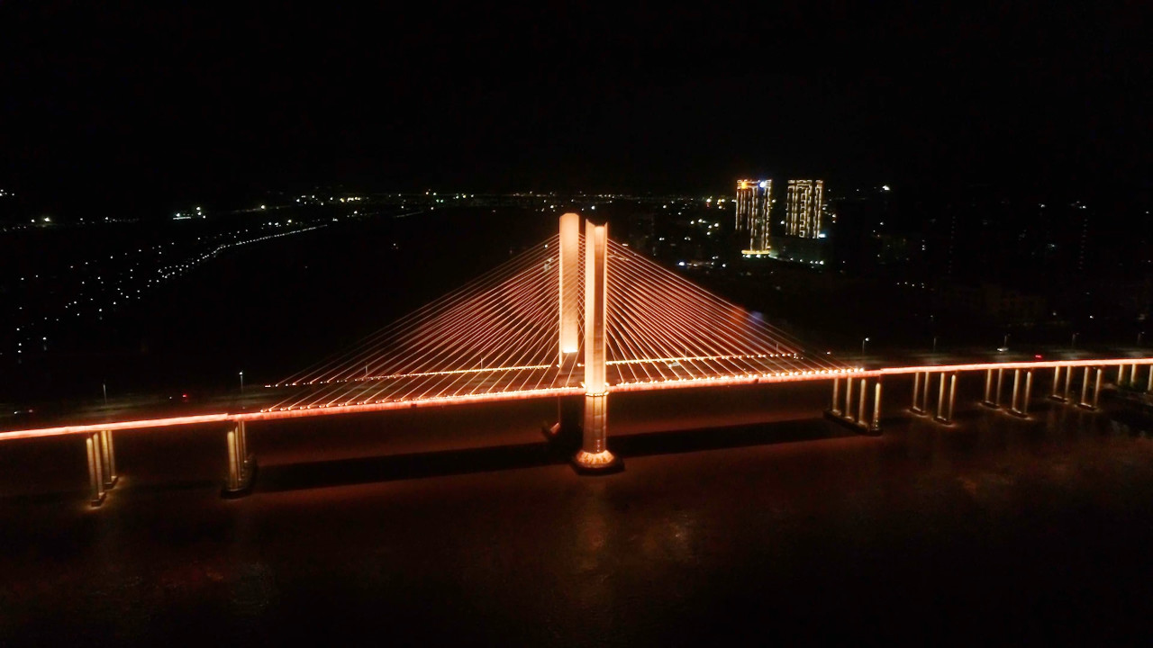 橫琴大橋 - LED投光燈 - 先朗照明