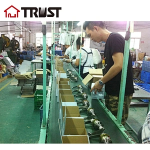 TRUST 4484-SN Dynasty Hardware Commercial Keyed Storeroom Lever, Satin Nickle