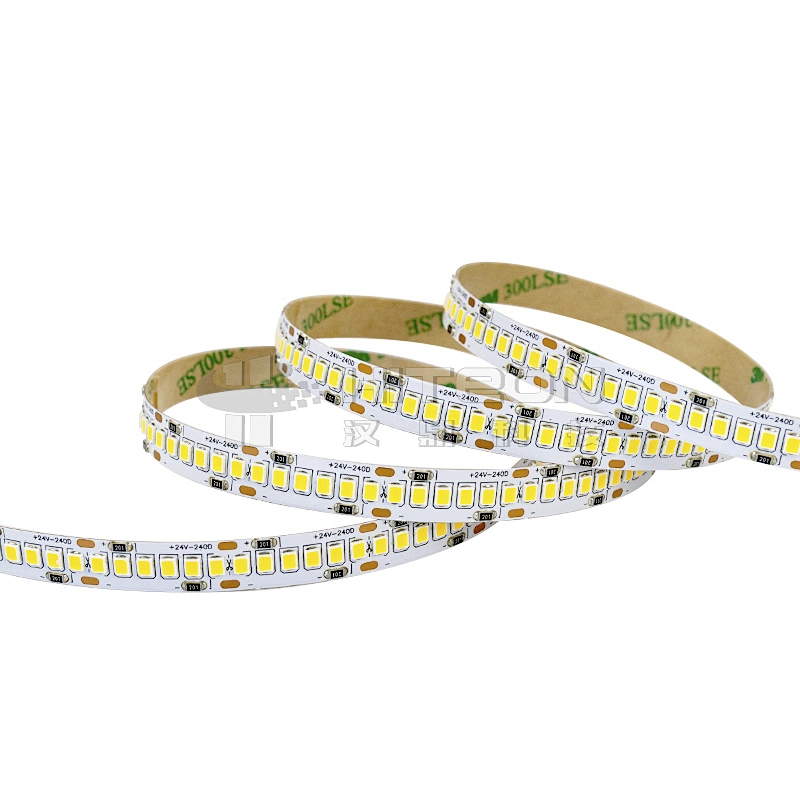 高亮度240pcs 2835灯带