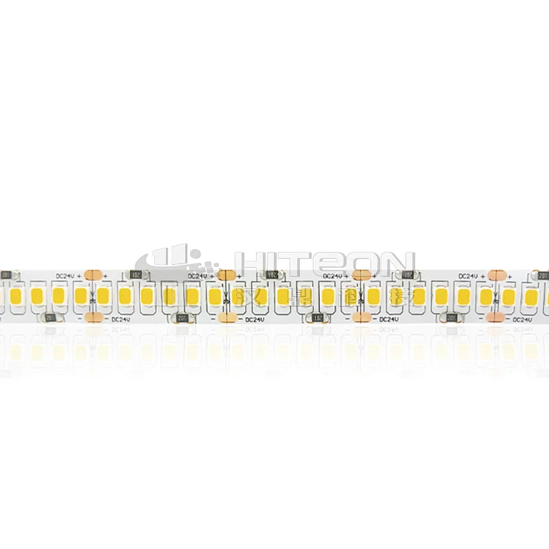 高亮度240pcs 2835灯带