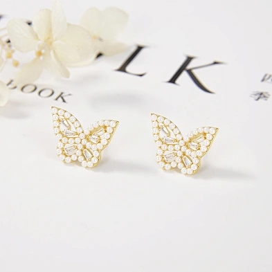 silver medallion earrings
