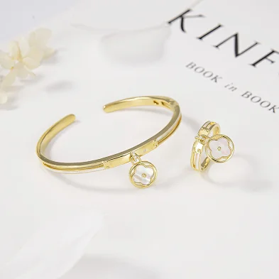 Blossom CS Jewelry Bangle-BR1X006280