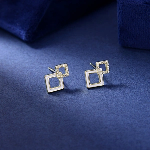 silver heart stud earrings