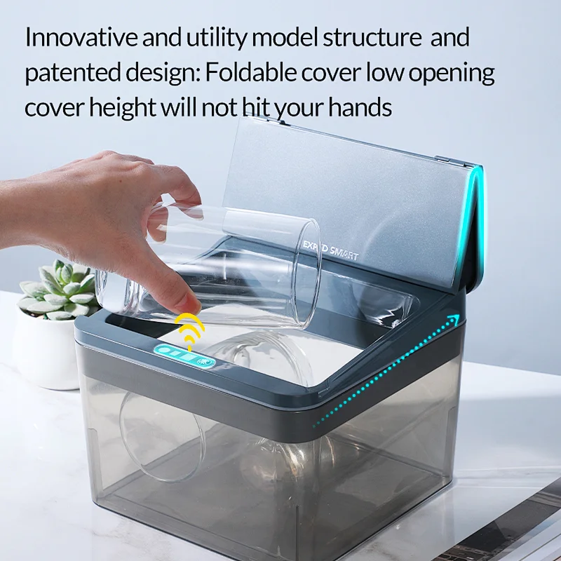 Intelligent and inductive disinfection storage box
