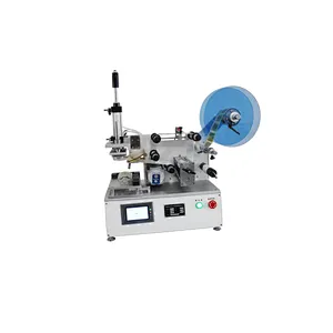 Semi-automatic flat labeling machine