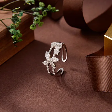 sterling silver sapphire ring