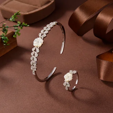 Blossom CS Jewelry Bangle-BR1X008394