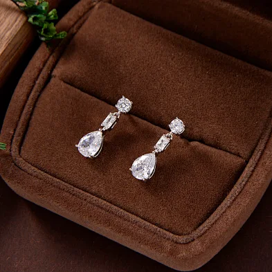 modern silver earrings