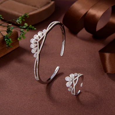 Blossom CS Jewelry Bangle-BR1X009220