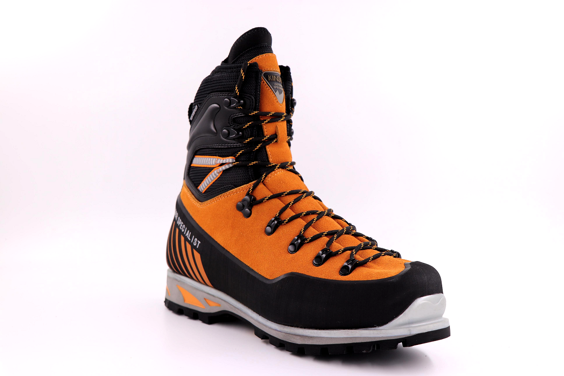 mixed climbing boots