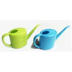 PLASTIC WATERING CAN 800ml