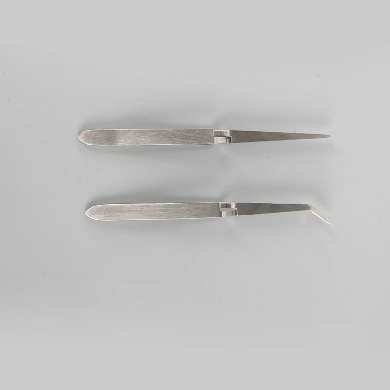 Tweezers